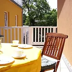 Apartment Uns Strandhus Kuehlungsborn