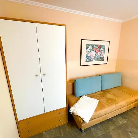 Apartment Uns Strandhus Kuehlungsborn