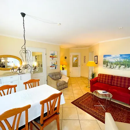 Uns Strandhus Apartamento *