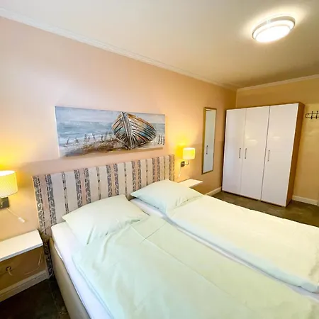 Uns Strandhus شقة *